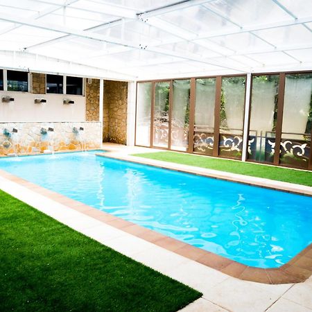 Casas Rurales Vado Del Rio Tus Cortijo Prados エクステリア 写真